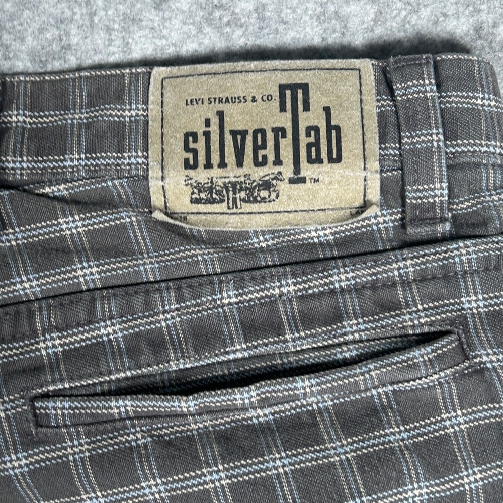 vintage Levi's SilverTab Denim jean Men 32x30(32x30) Gray grid Plaid Relaxed 90s - Picture 16 of 16